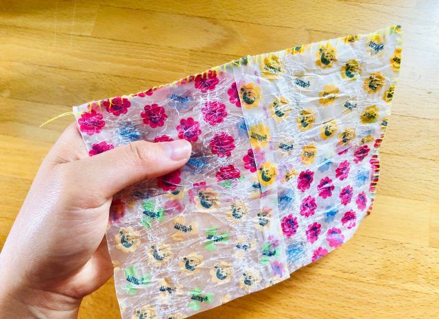 100均ファスナーとお菓子の袋が材料 かわいすぎるポーチに親子で夢中 100均自由研究 100円のチカラ 100円ショップ Flet S フレッツ 百圓領事館