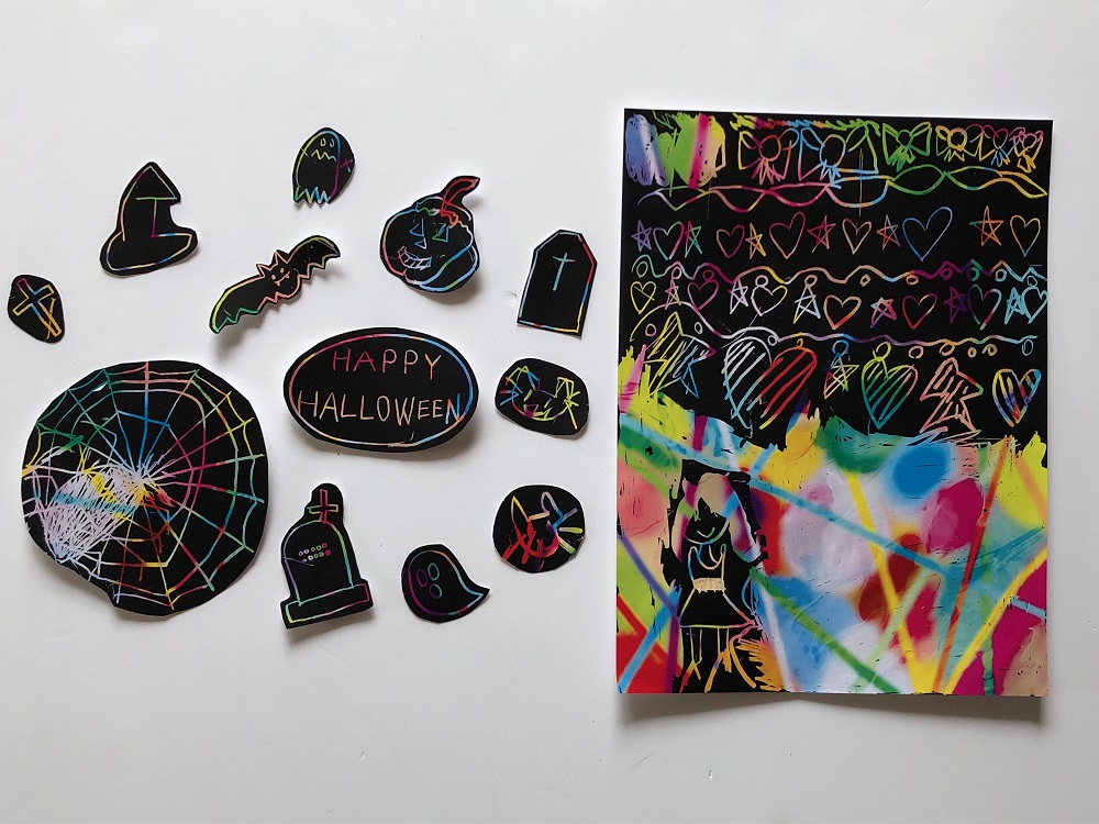 100均の おえかきレインボーシート で遊んでみました 100円のチカラ 100円ショップ Flet S フレッツ 百圓領事館