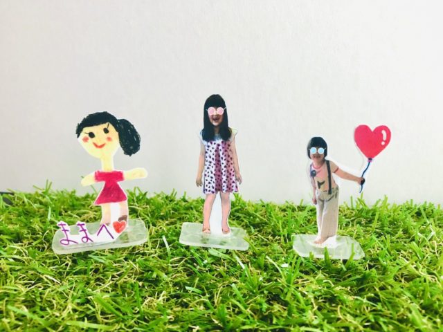 写真が立体に 100均プラバンで作るアクリルスタンドが可愛すぎるー 100円ショップ Flet S フレッツ 百圓領事館