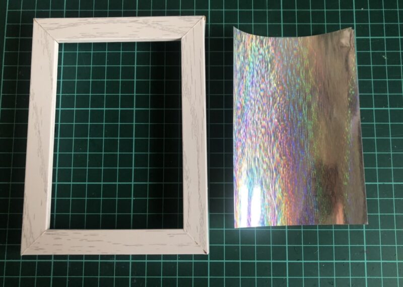 今年の夏休み工作はコレ 100均フォトフレームで作るプールのペンたて 消しゴム入れ 100均自由研究 100円のチカラ 100円ショップ Flet S フレッツ 百圓領事館